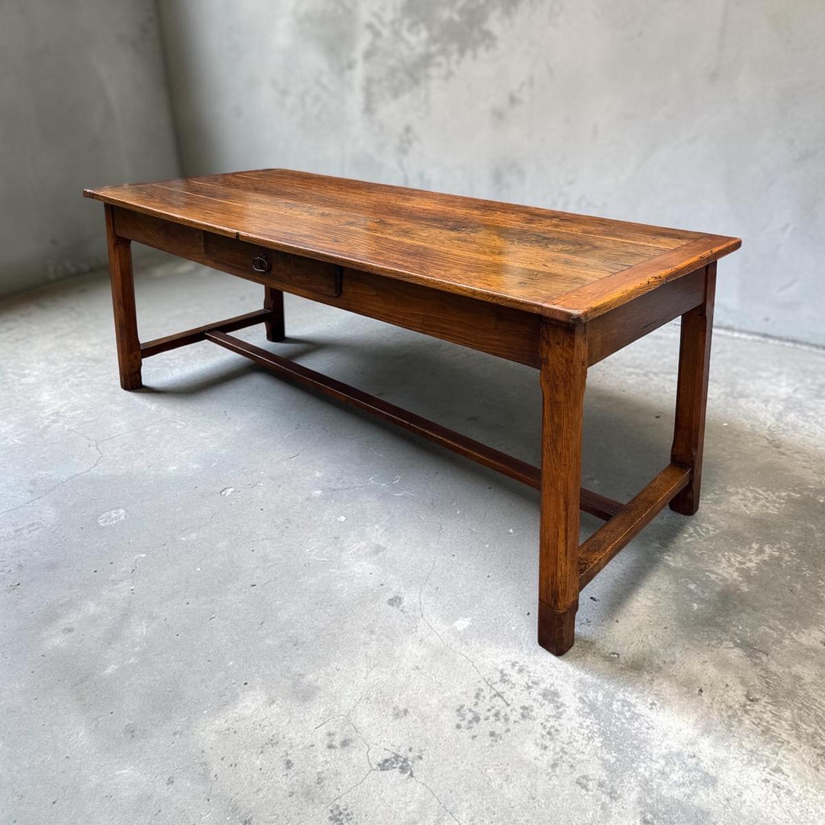 French farmhouse table in oak 208 cm