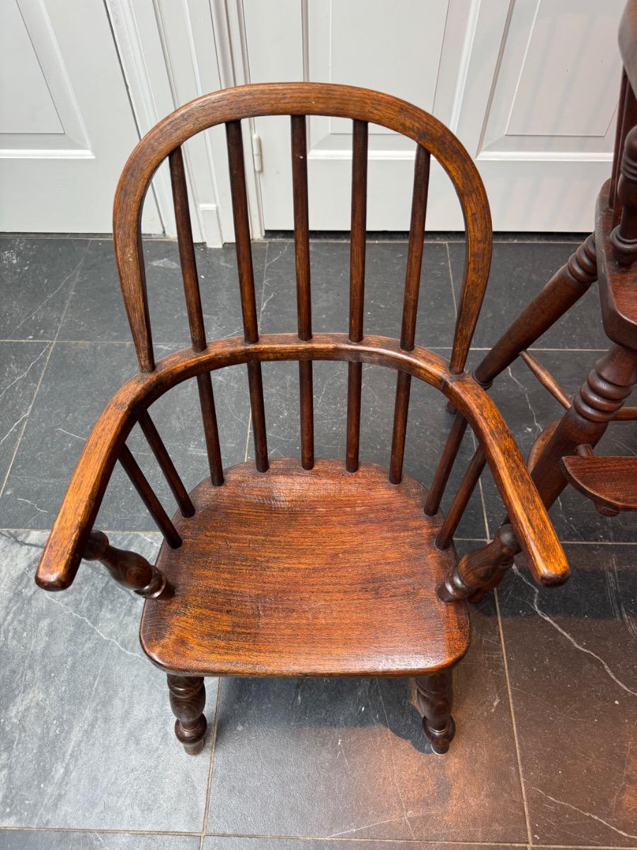 2 Windsor child chairs ca 1800