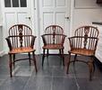 3 taxushouten Windsor Armstoelen 