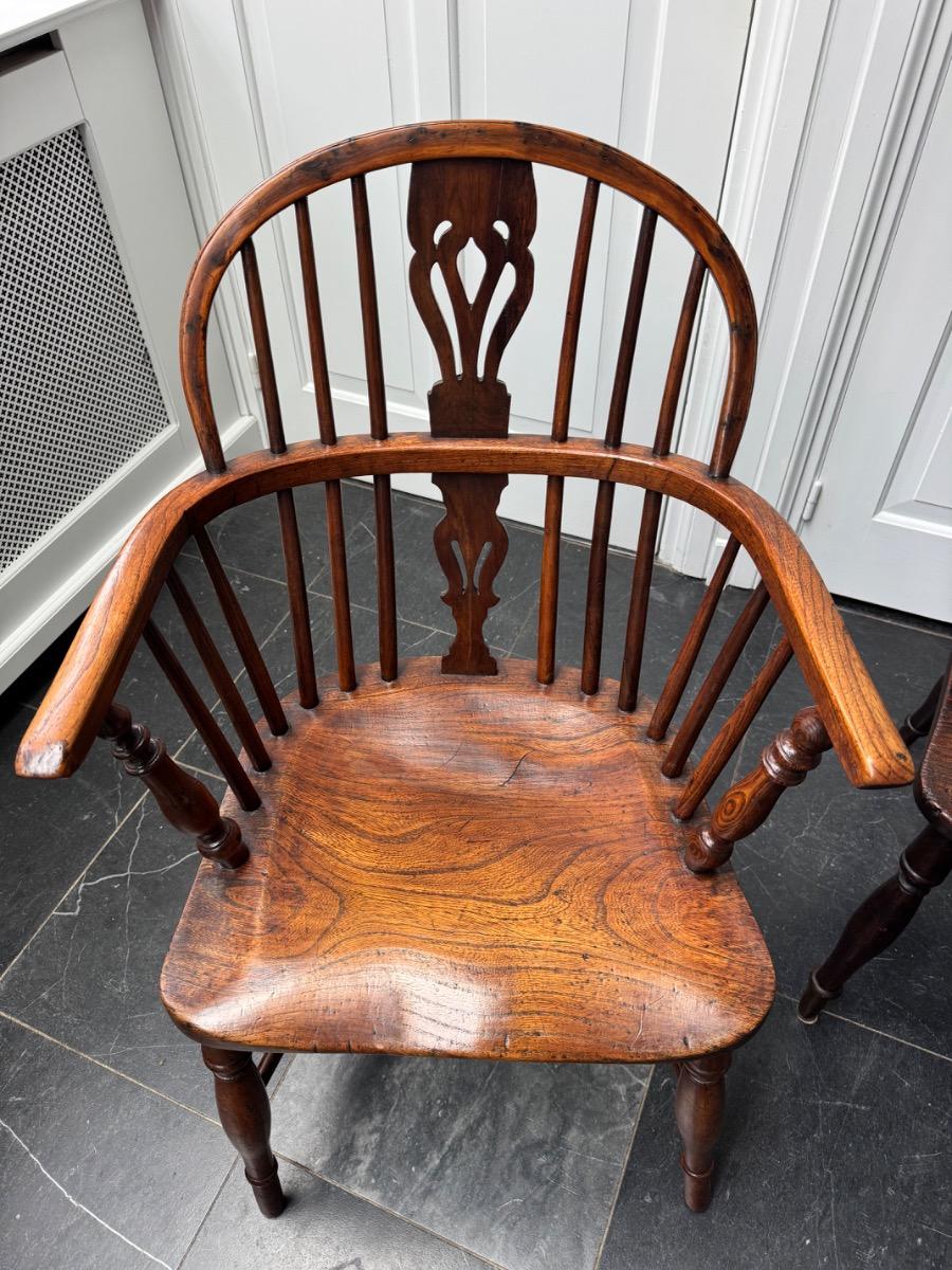 3 taxushouten Windsor Armstoelen 