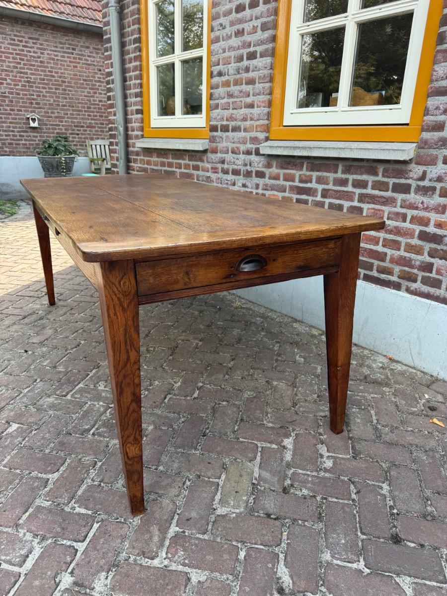 Antieke eettafel Frans ca 1800