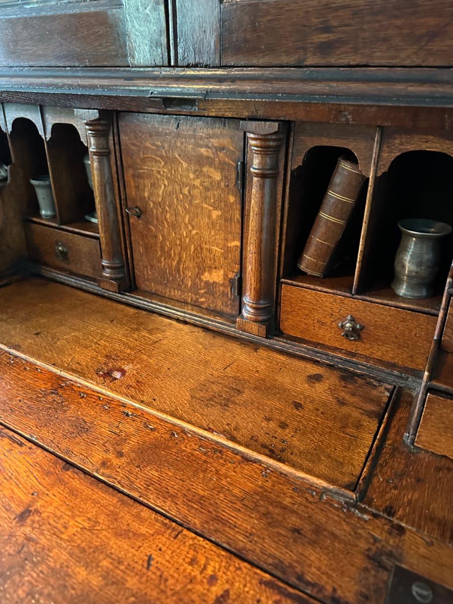 Antieke Engelse bureau bookcase secretaire ca 1740