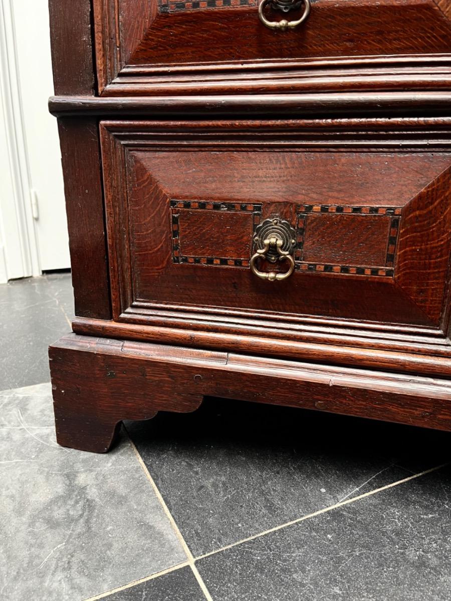 Antieke Engelse ladekast commode ca 1700