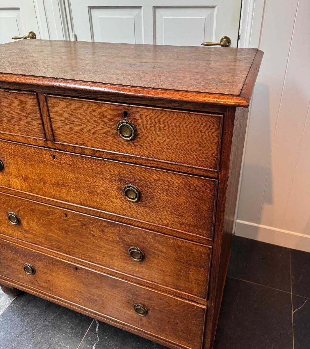 Antieke Engelse ladekast commode ca 1800