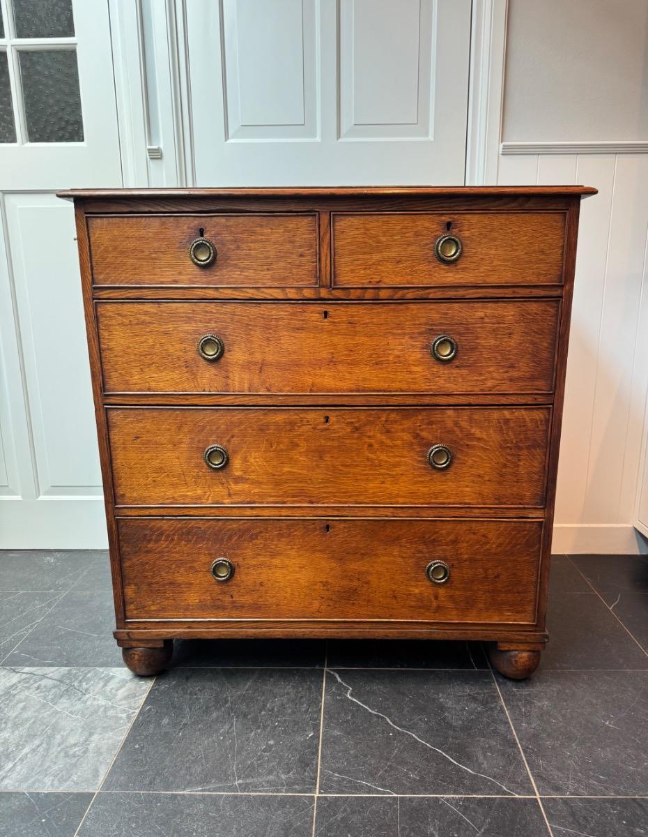 Antieke Engelse ladekast commode ca 1800