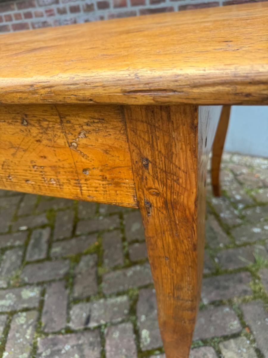 Antieke Franse eettafel 