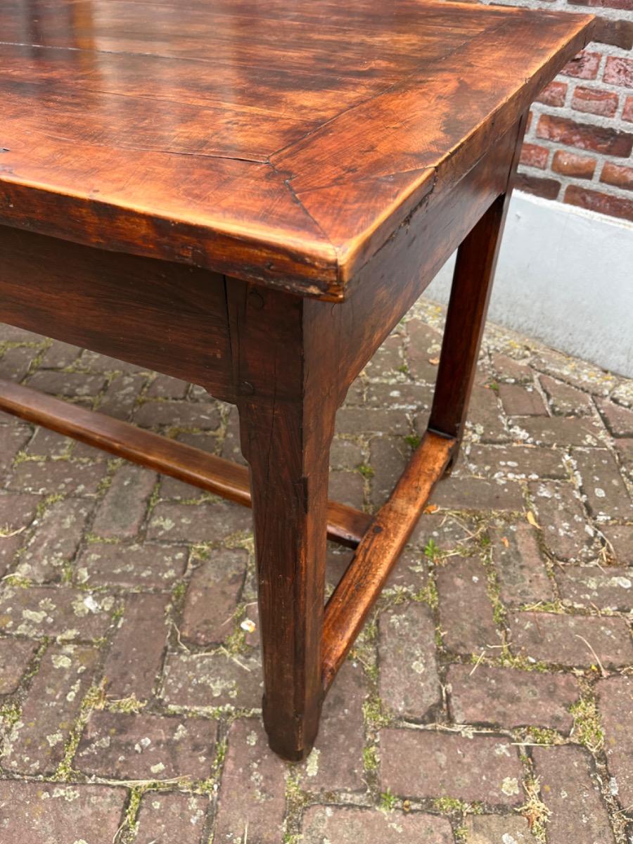 Antieke Franse eettafel tafel 