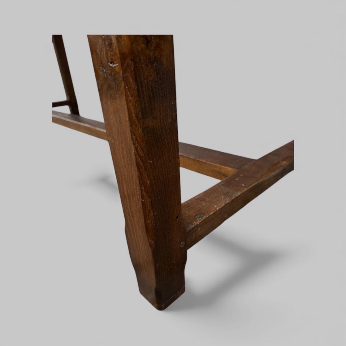 Antieke Franse eettafel tafel 