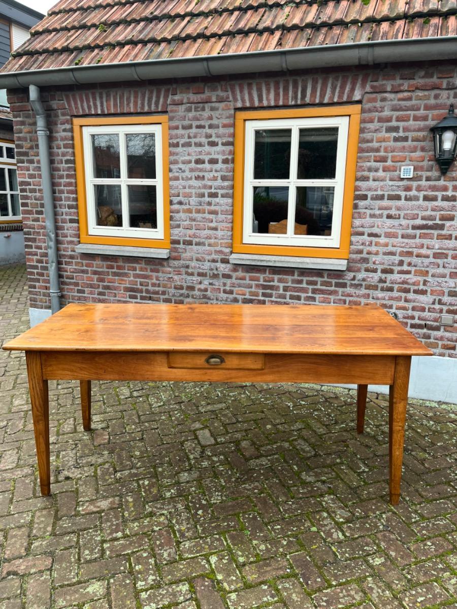 Antieke Franse eettafel tafel boerentafel 