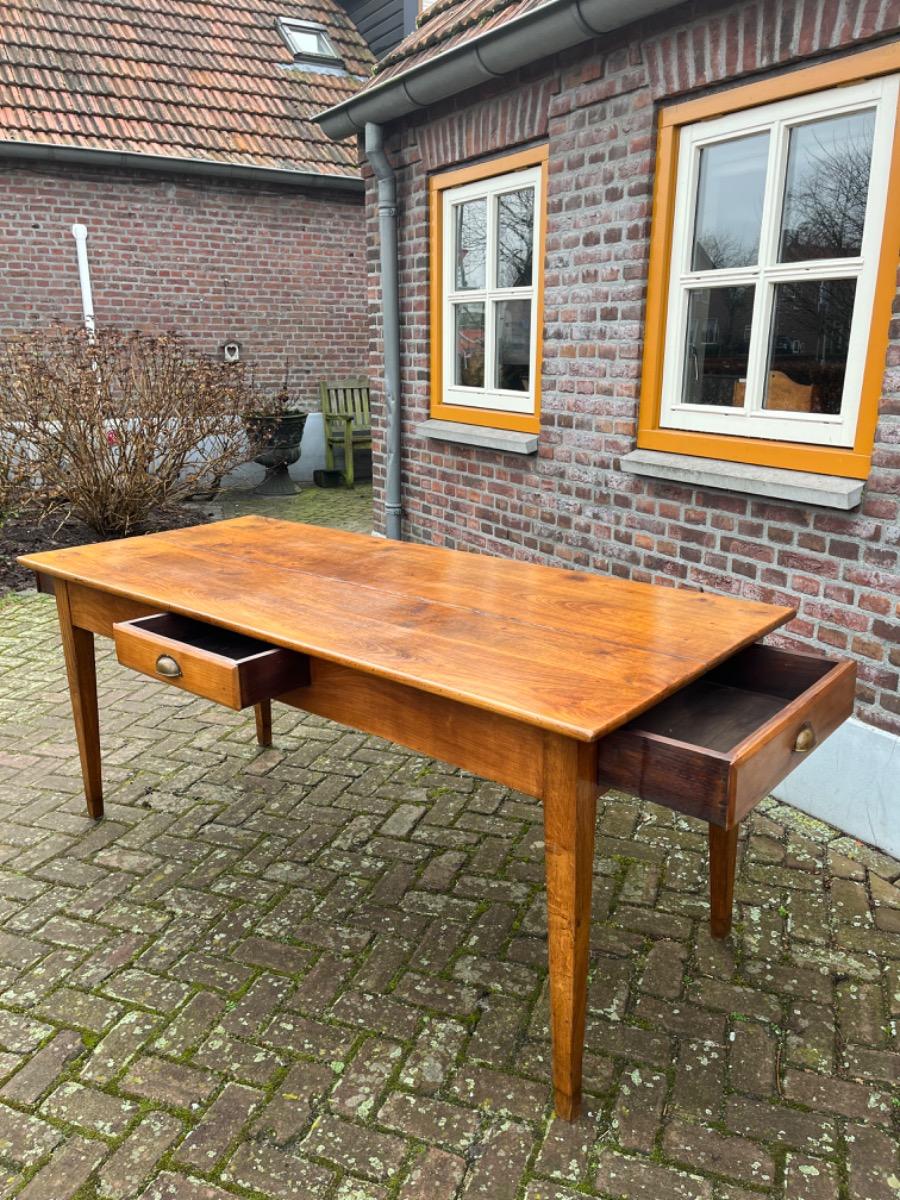 Antieke Franse eettafel tafel boerentafel 