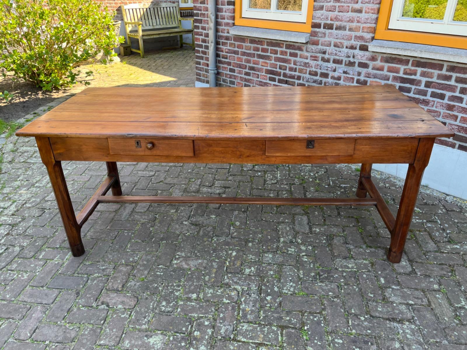 Antieke Franse eettafel tafel boerentafel 