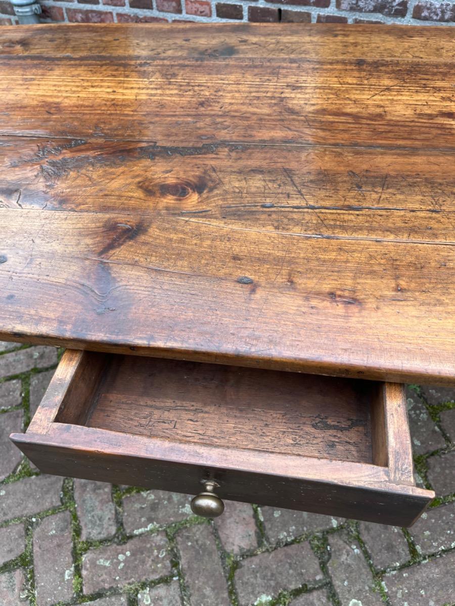 Antieke Franse eettafel tafel boerentafel 