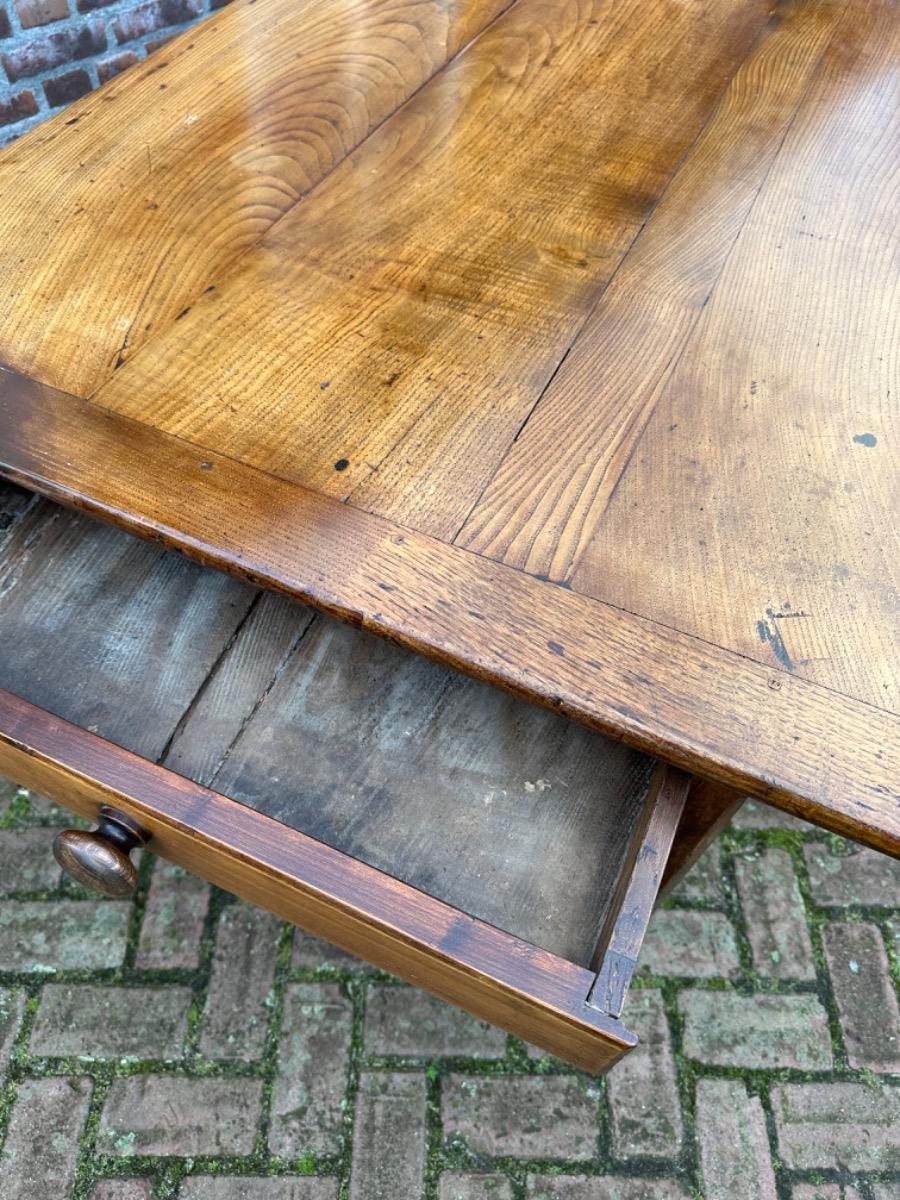 Antieke Franse eettafel tafel boerentafel 