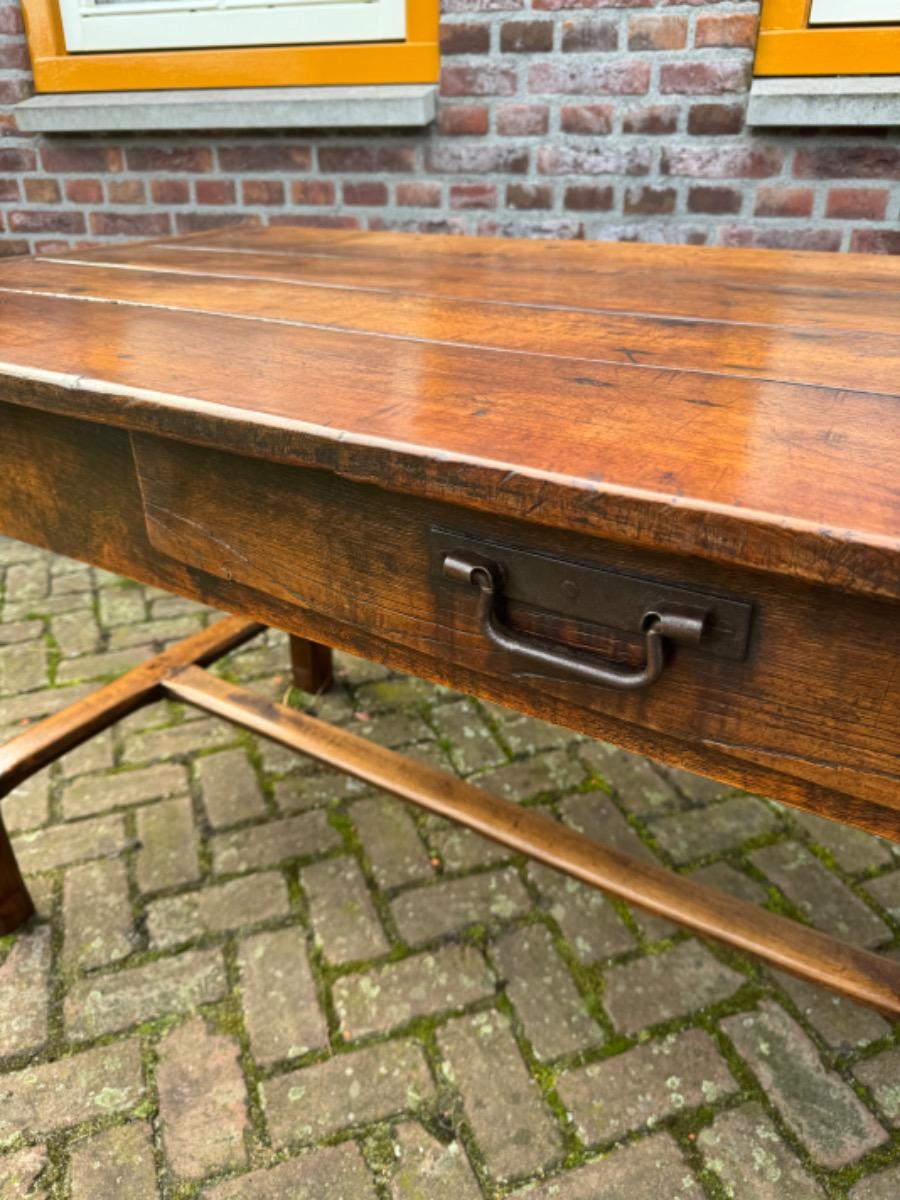 Antieke Franse eettafel tafel boerentafel 