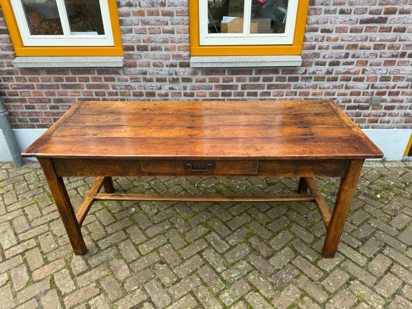 Antieke Franse eettafel tafel boerentafel 