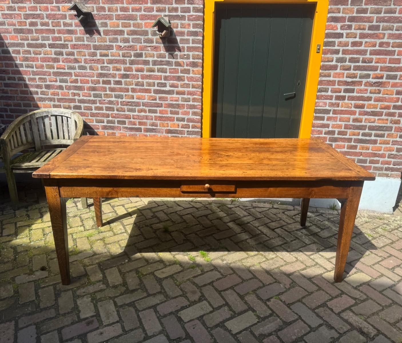 Antieke Franse eettafel tafel boerentafel 