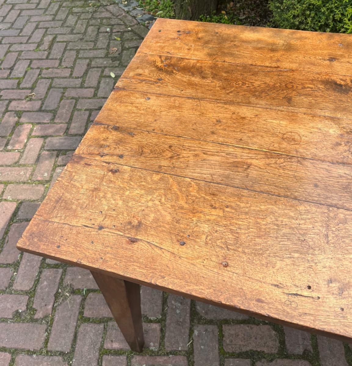 Antieke Franse eettafel tafel boerentafel eikenhout 