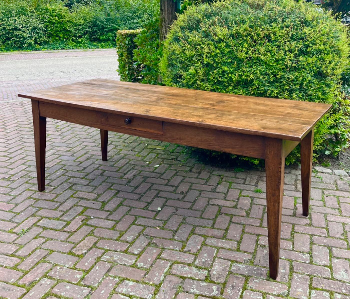 Antieke Franse eettafel tafel boerentafel eikenhout 