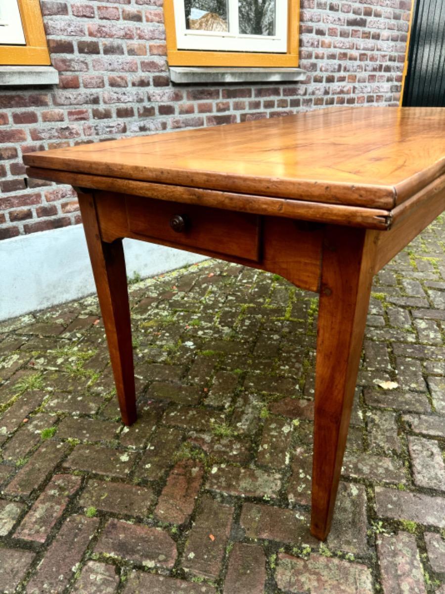 Antieke Franse eettafel tafel ca 1800