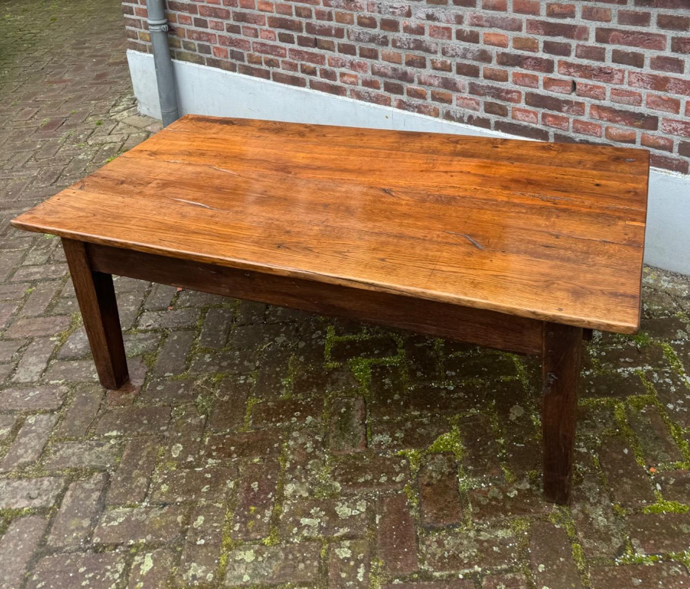 Antieke Franse salontafel 