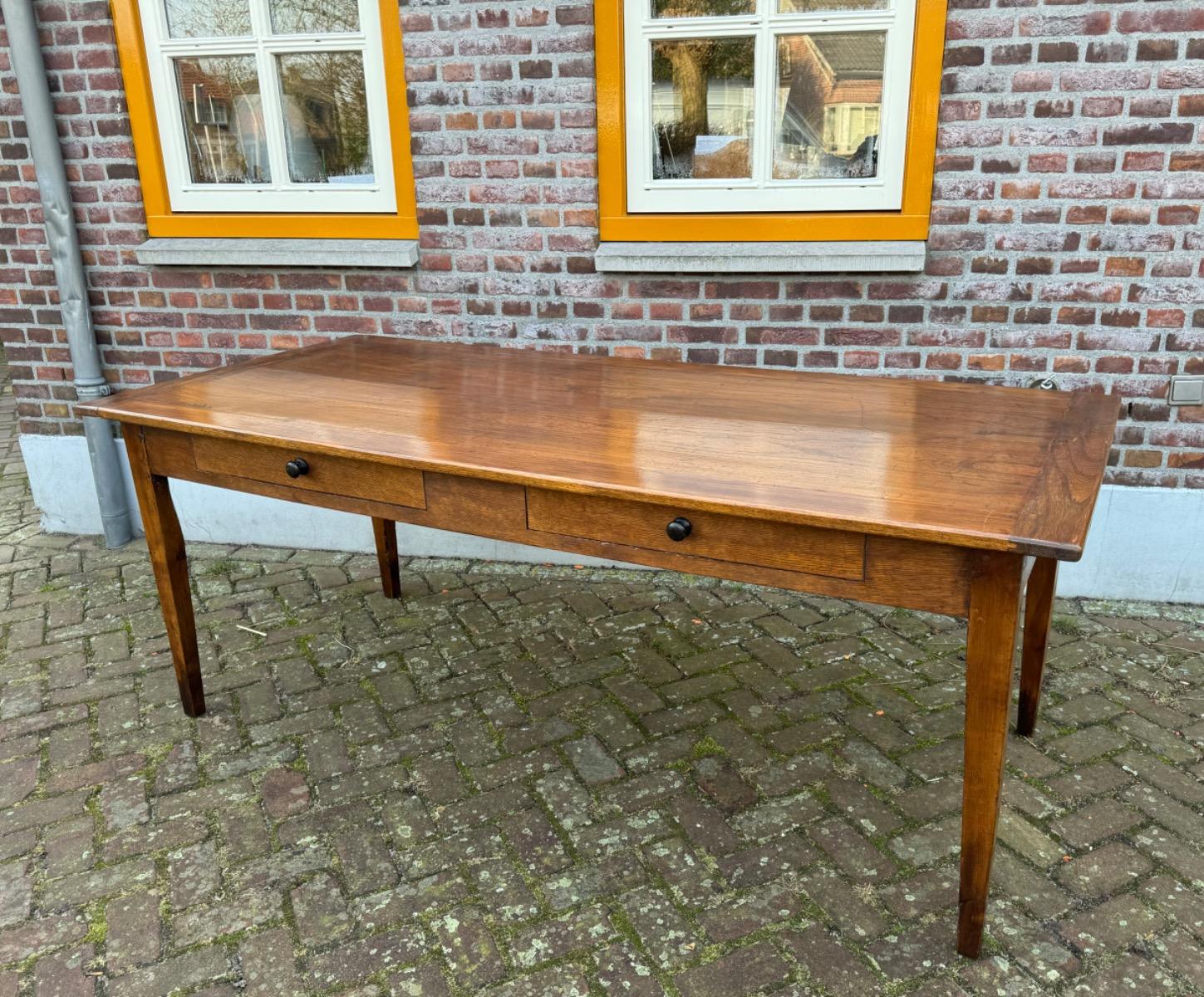 Antieke Franse tafel boerentafel 