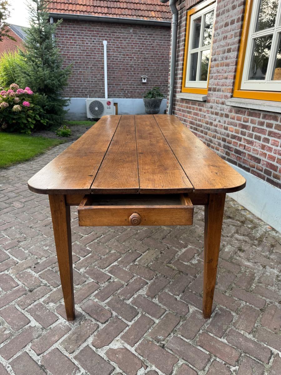 Antieke Franse tafel ca 1800