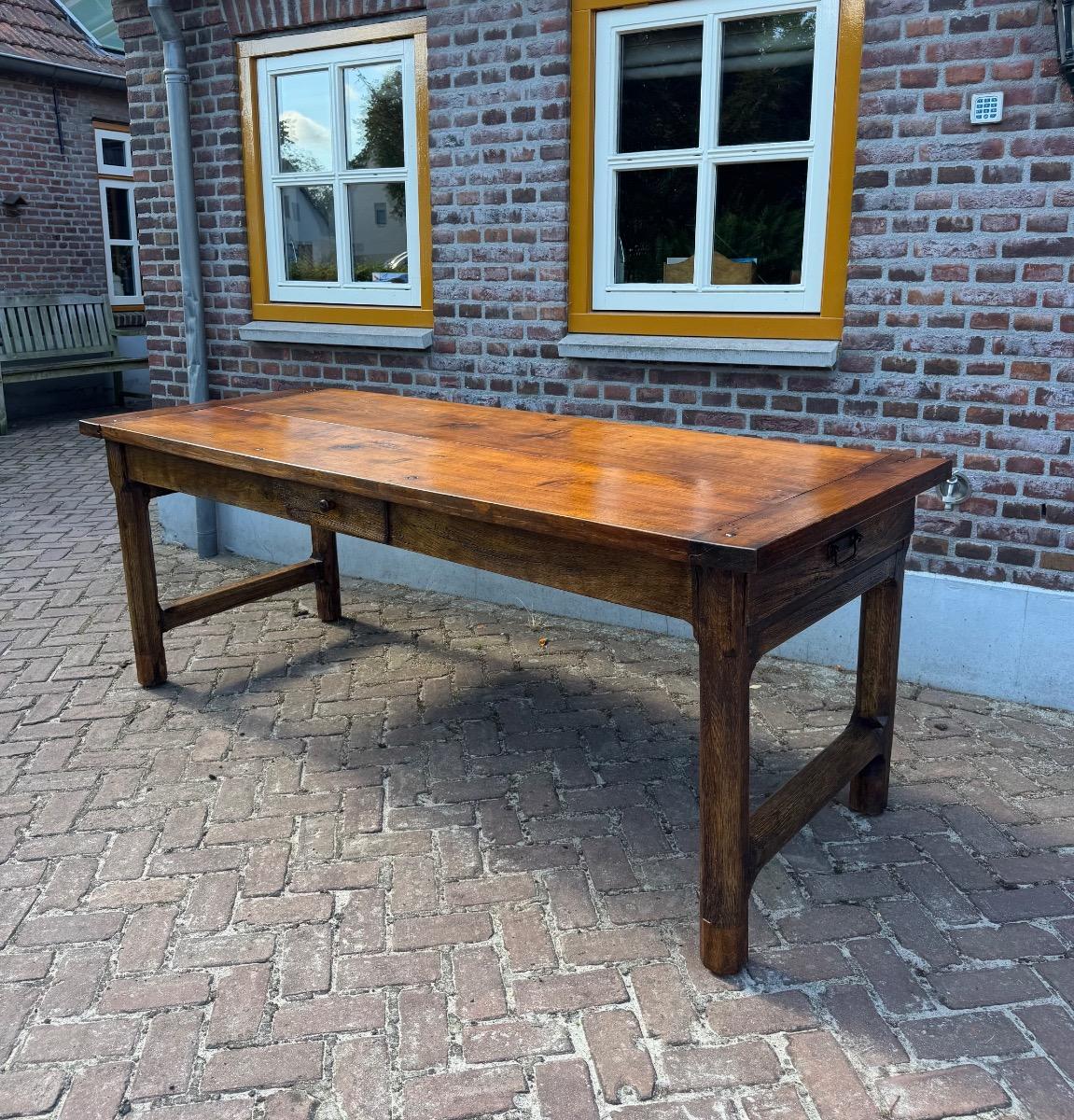 Antieke Franse tafel eettafel 