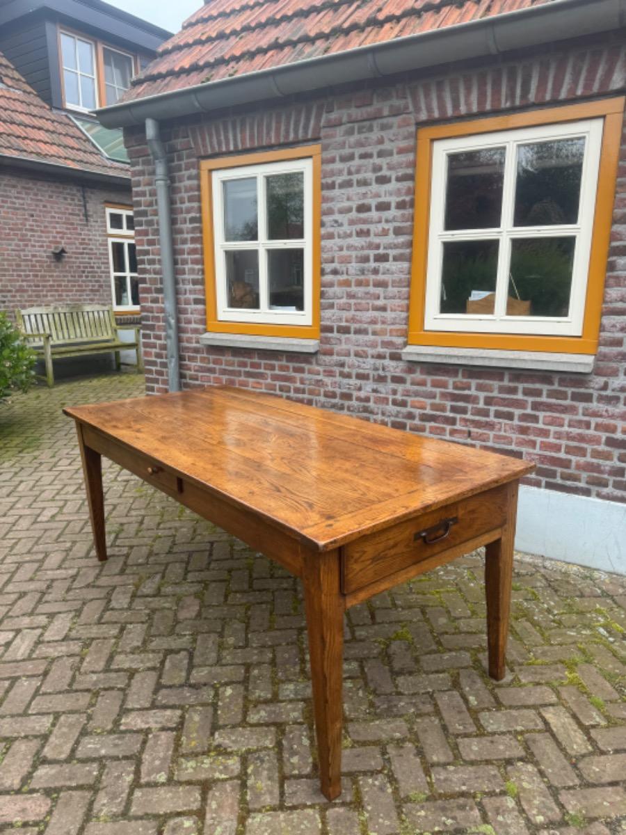 Antieke Franse tafel eettafel boerentafel 