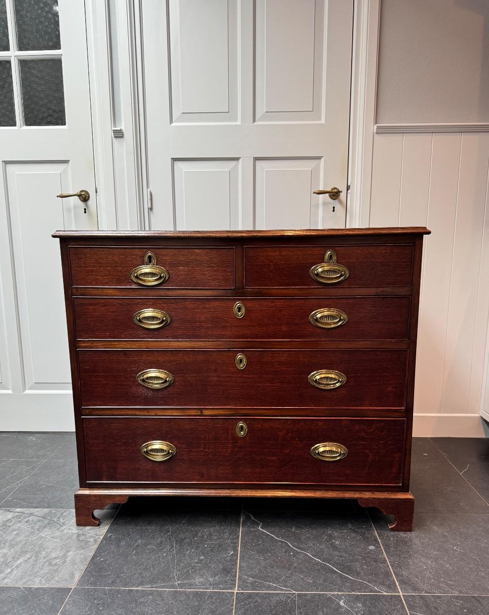 Antieke ladekast ca 1780