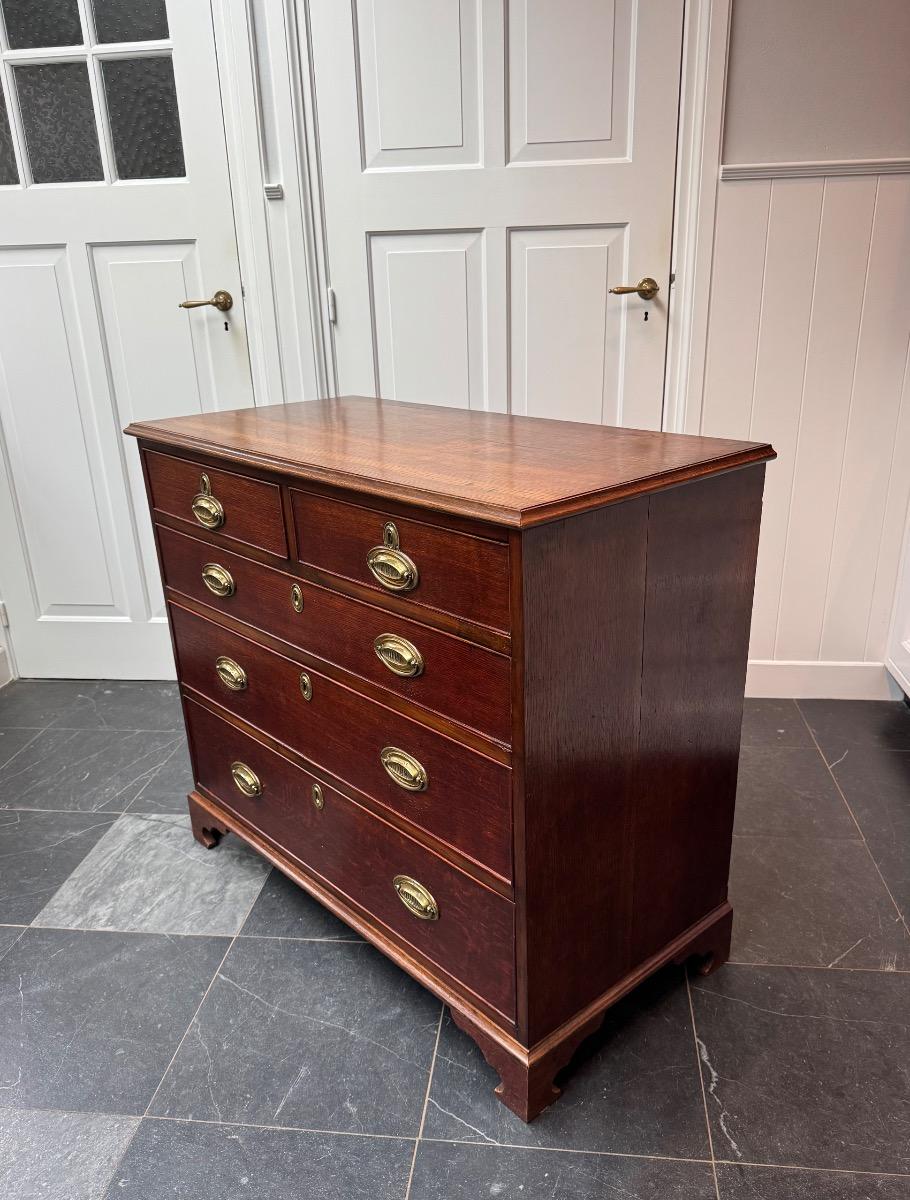 Antieke ladekast ca 1780