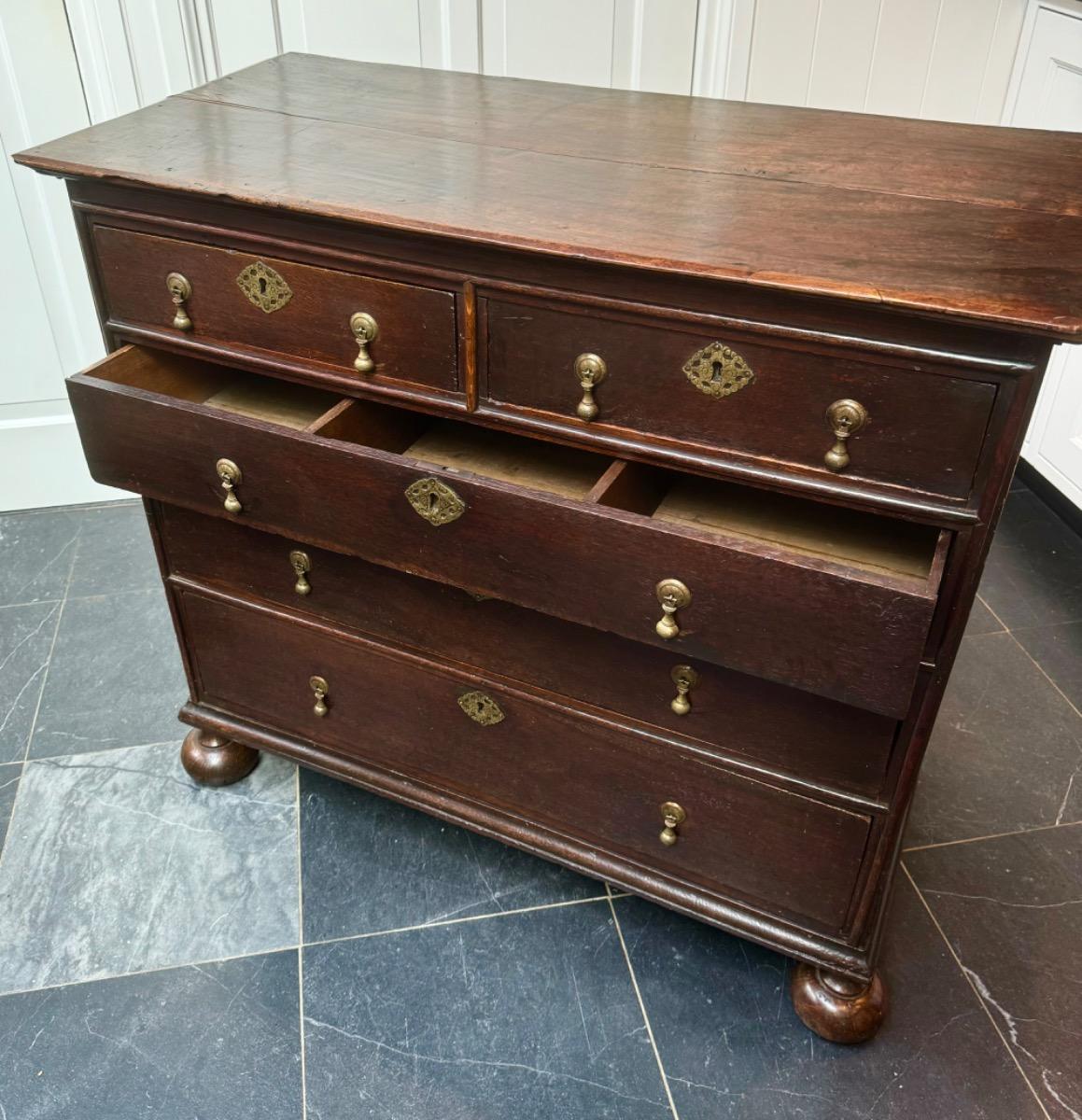 Antieke ladekast commode ca 1700