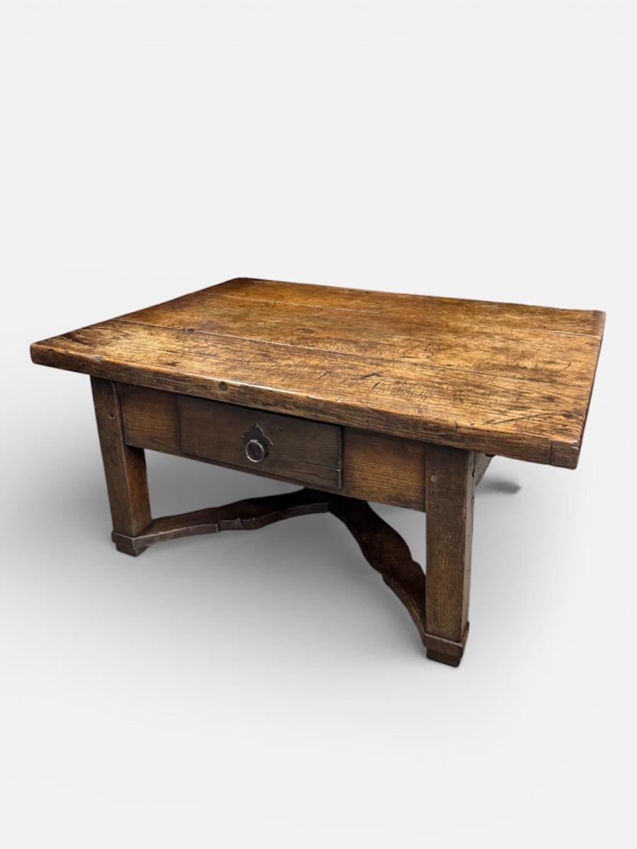 Antieke salontafel ca 1800