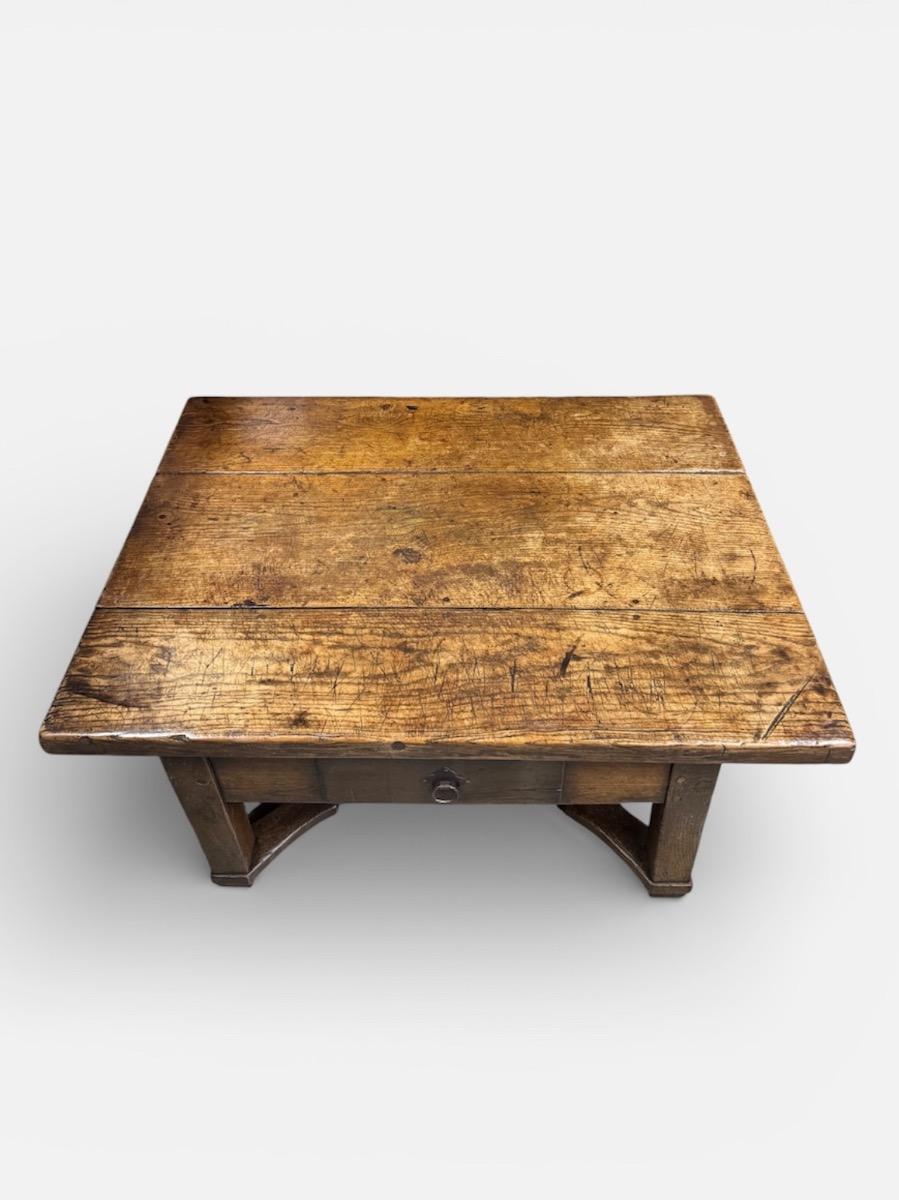 Antieke salontafel ca 1800