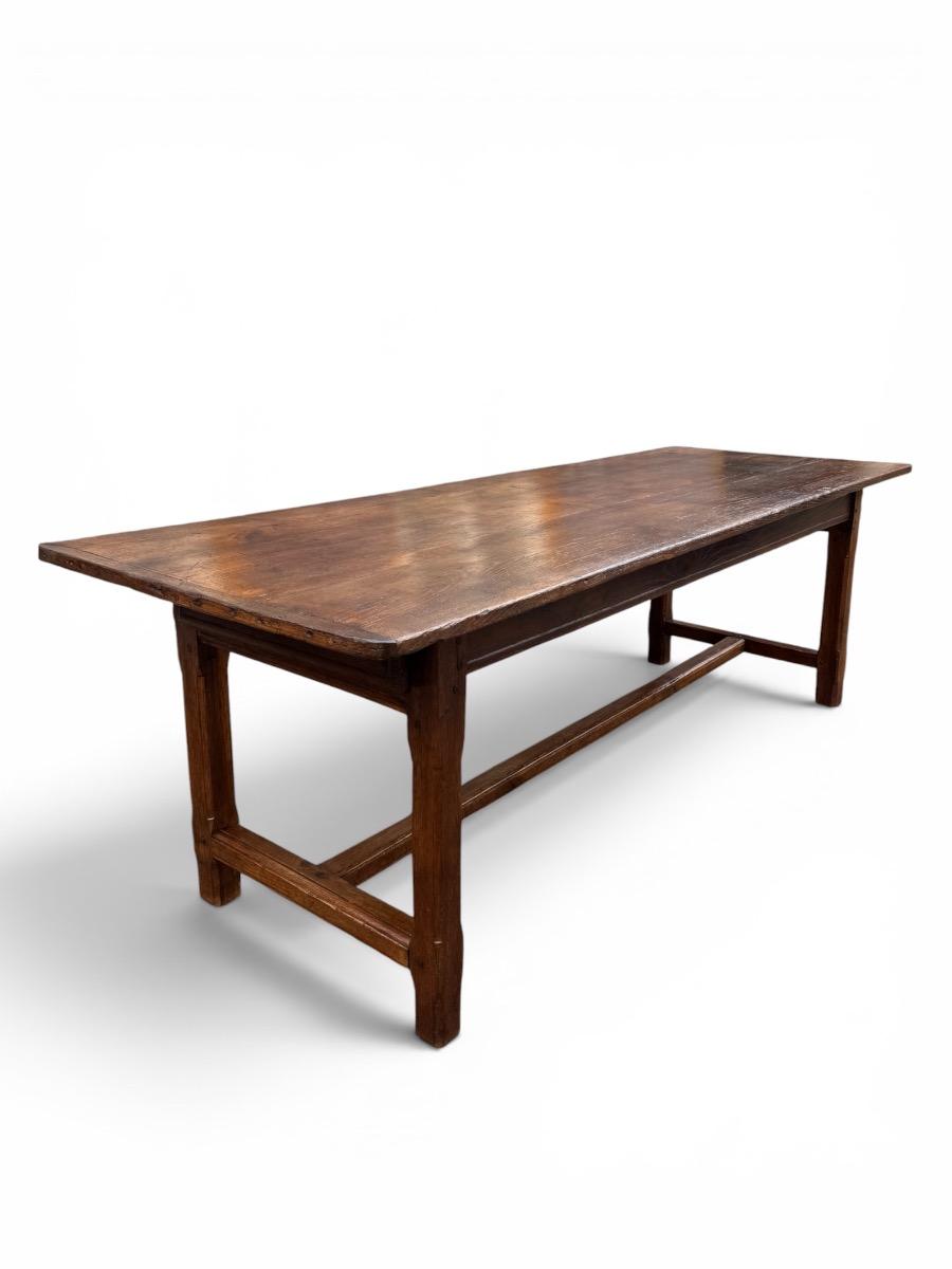 Antieke Franse tafel in eikenhout 245cm