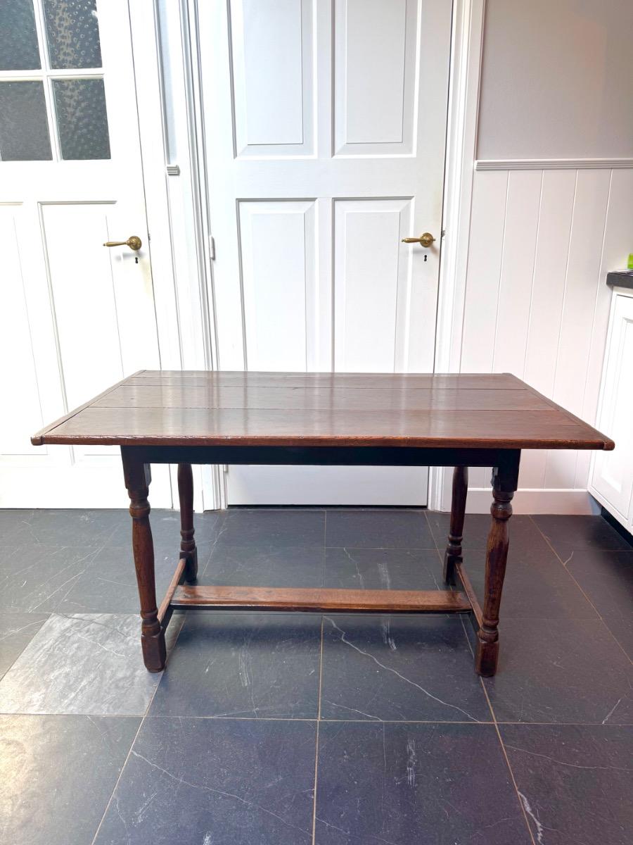 Antique center table in oak ca 1680