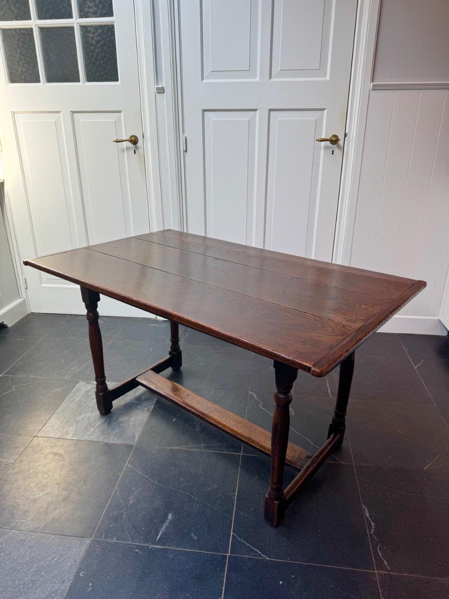 Antique center table in oak ca 1680