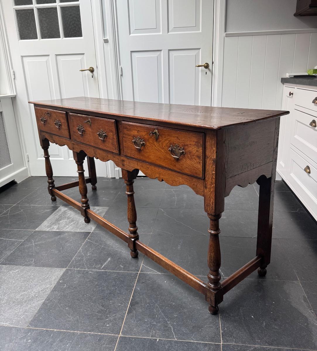 Antique dresser base ca 1750
