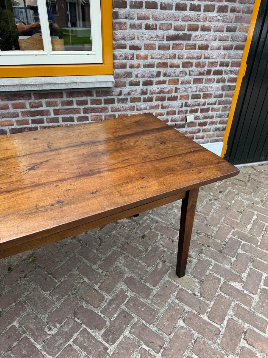 Antique farmhouse table in walnut ca 1800