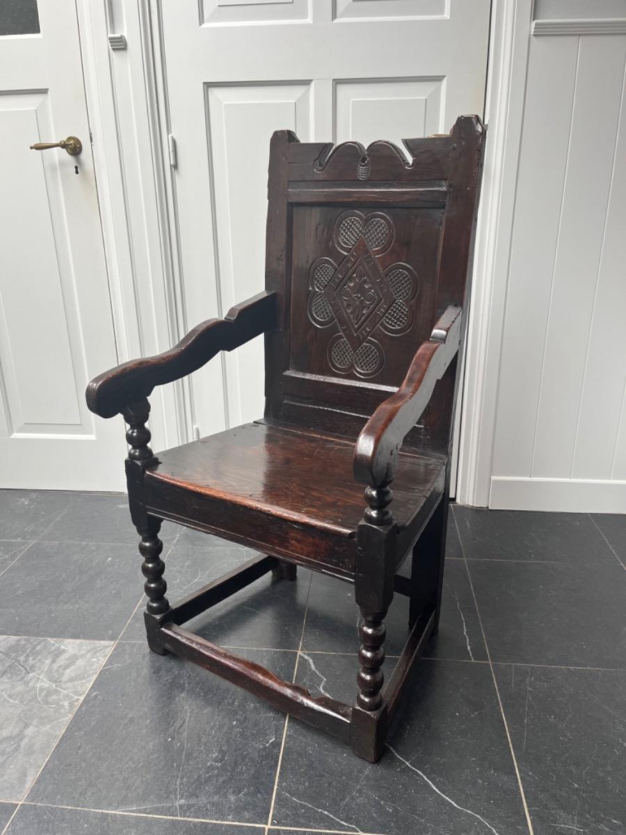 Engelse wainsscott chair ca 1680