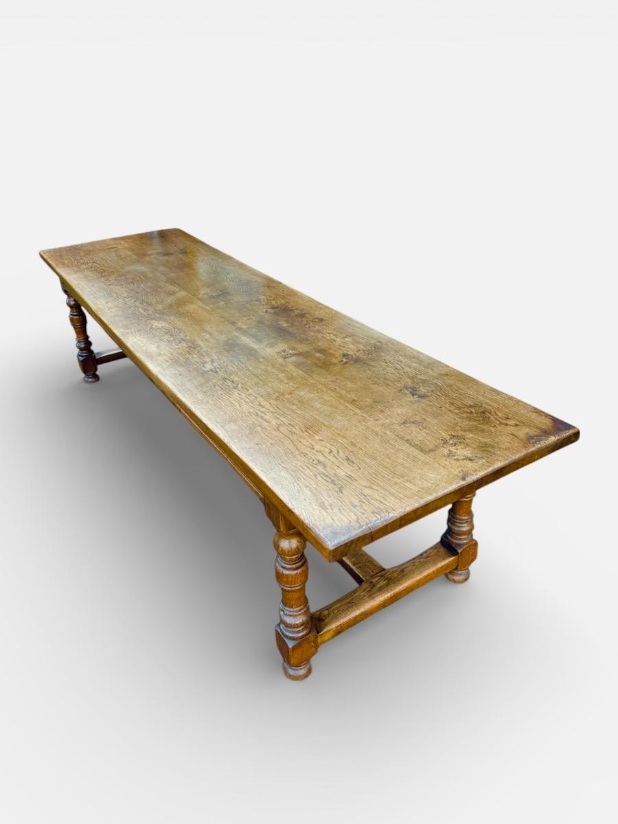 Fantastic French table in oak ca 1800