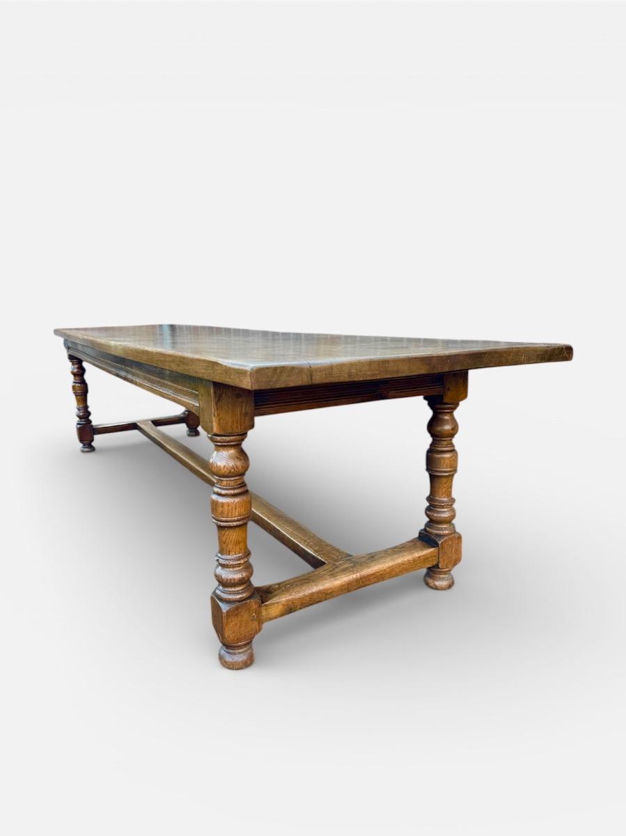 Fantastic French table in oak ca 1800
