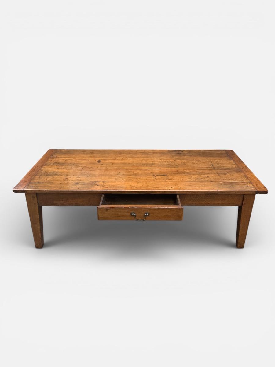 French coffee table in walnut ca 1800