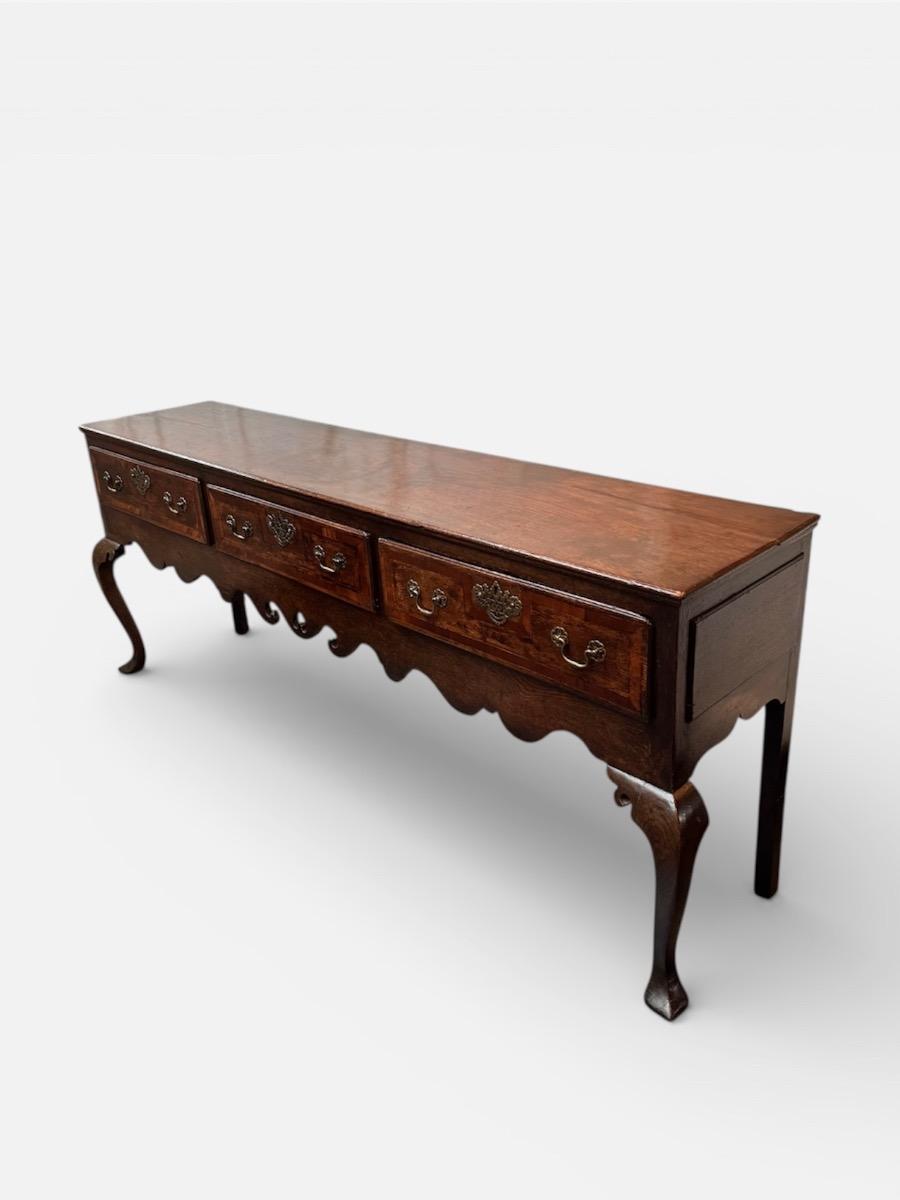 Low dresser ca 1750