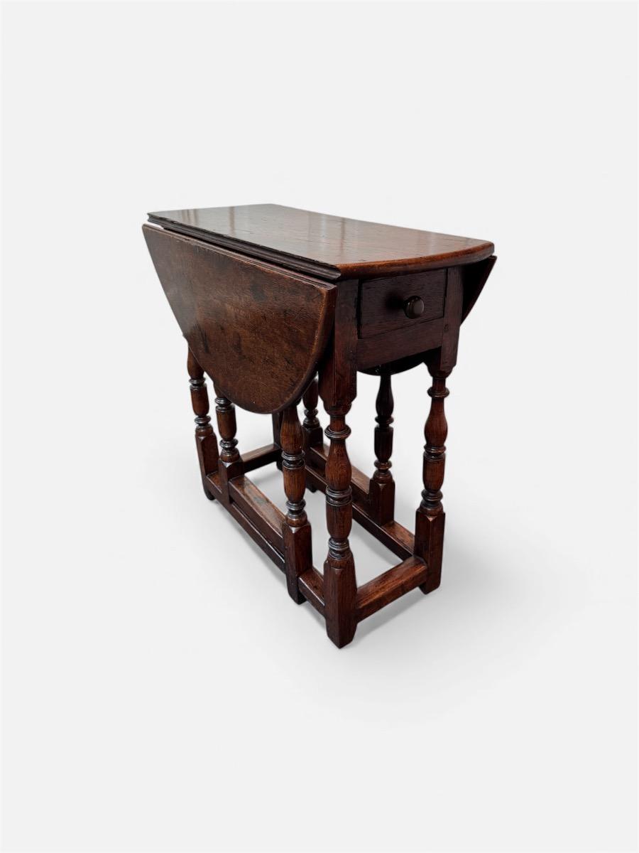 Oak Gateleg table of very small proportions ca 1680 RERESERVED