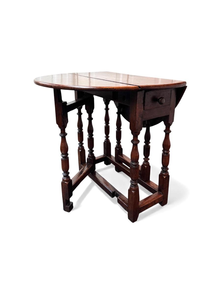 Oak Gateleg table of very small proportions ca 1680 RERESERVED