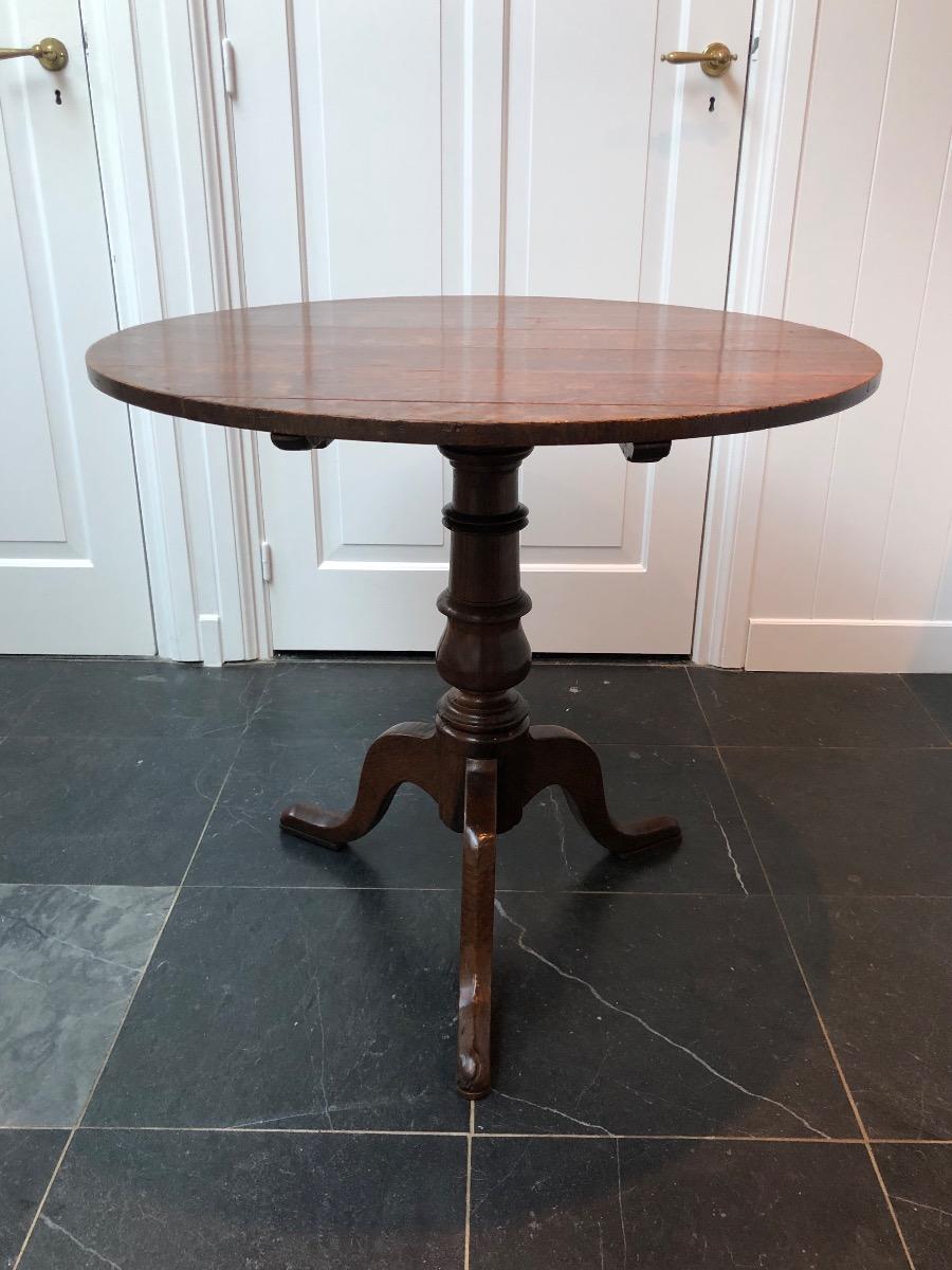 Zware vrachtwagen Oppervlakkig struik Oak tripod table ca 1800 - Small Furniture - Erik vd Berg