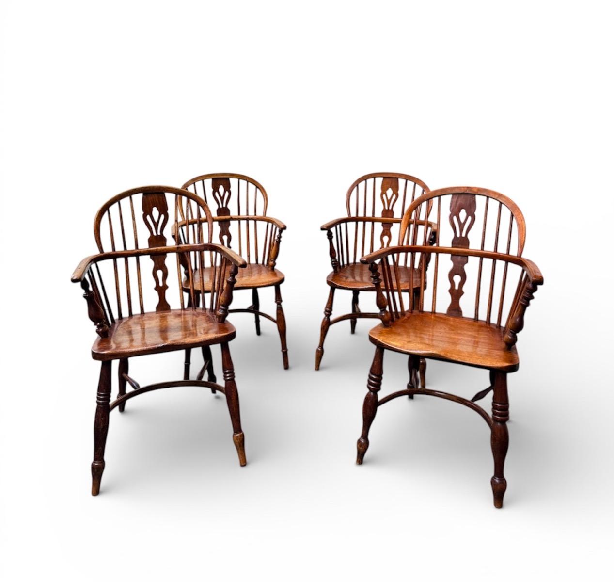Set of 6 Windsor lowback armchairs ca 1800