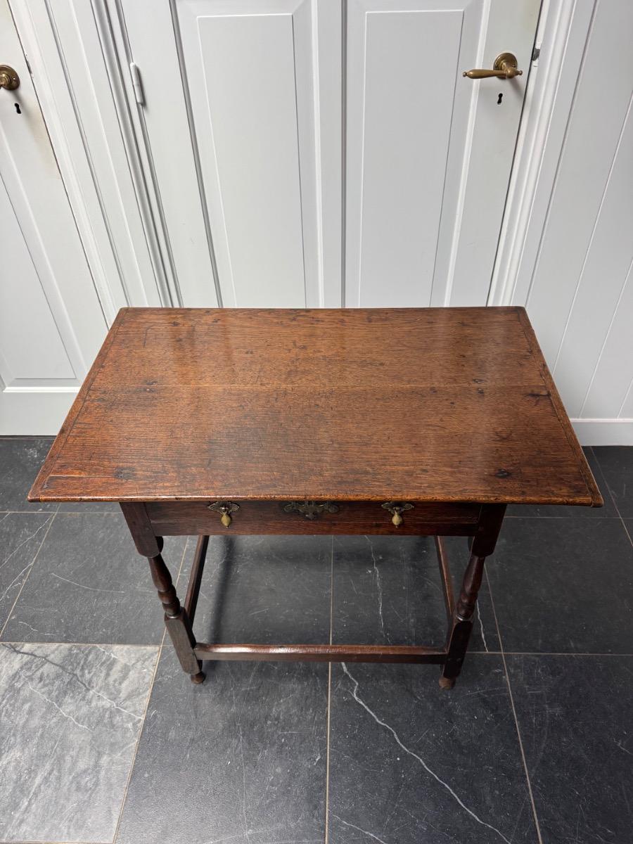 Side table in oak ca 1700