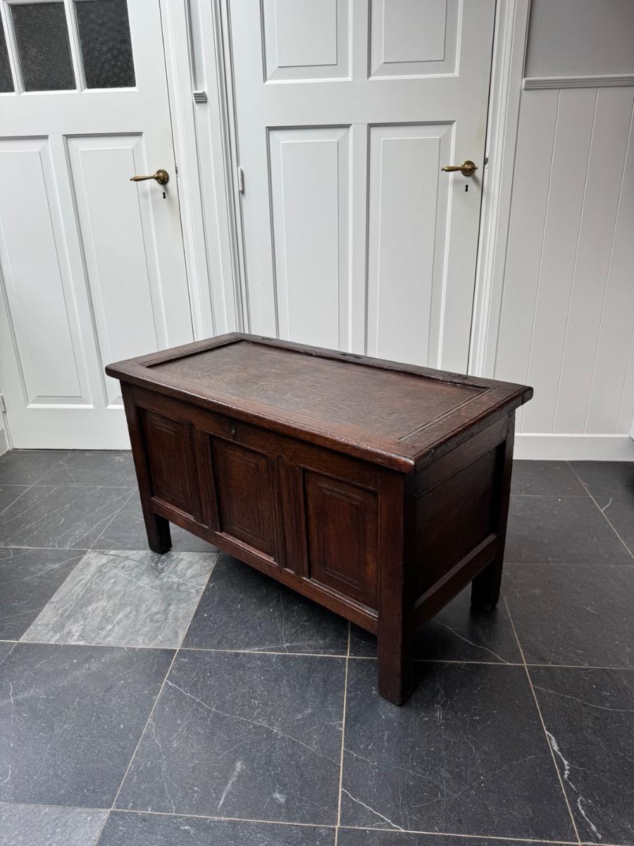 Small size coffer ca 1680