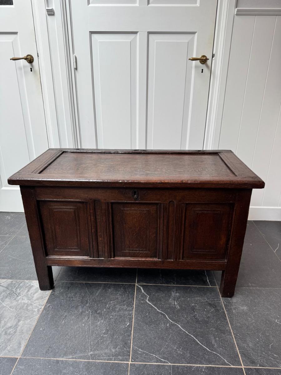 Small size coffer ca 1680